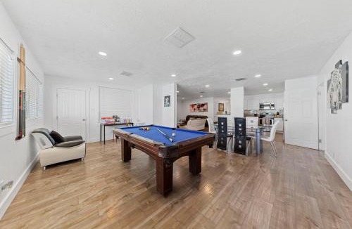 Rancho Oakey House | Vegas Getaway: Central 1 story, Private Pool, Game Room