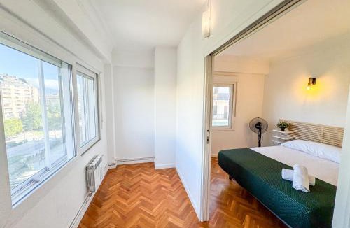 Barrio de la Encarnacion House | Velasco Urban Lodge - Turistea