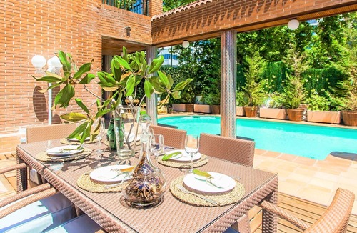 El Viso Villa | Velazquez Manor House