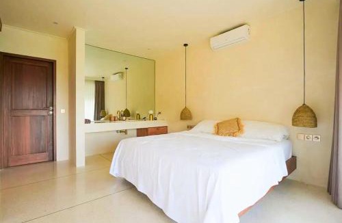 Selong Belanak Villa | Velika Cozy 2 BR Private Pool Villa With Ocean View