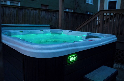Evergreen House | Velvet Moon Villa/Hot Tub/Game Room/Putting