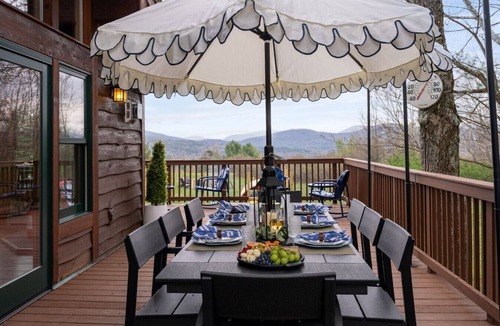 Windham Ski Chalet | Velvet Timber Haus | HotTub, Sauna, Firepit, Games