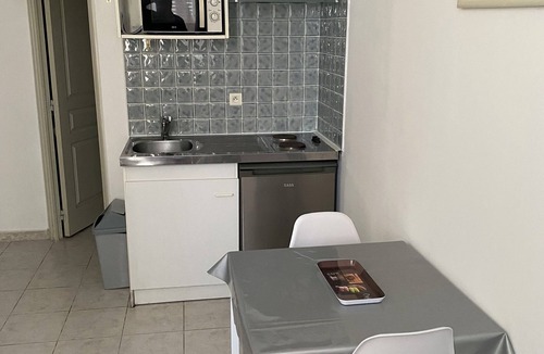 Guiselle Apartment | Venaco house with 3 studios ideal for visiting Corsica with friends