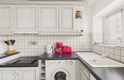 Commequiers Ski Chalet | Vendée country house for 4