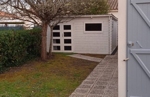 Saint-Vincent-sur-Jard House | Vendée Jard sur Mer 400m from the beach. Bikes available. Small dogs accepted