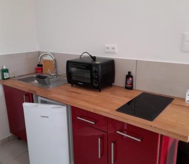 Saint-Marc-a-Frongier House | Vendredi by Creusoé