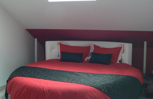 Saint-Laurent-la-Roche Bed & Breakfast | Venetian room