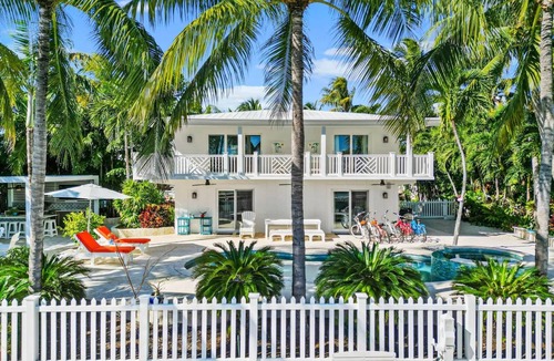 Venetian Shores House | Venetian Shores Waterfront with Ocean Access, Pool