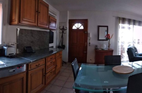 Martigues House | Venetian Terraces