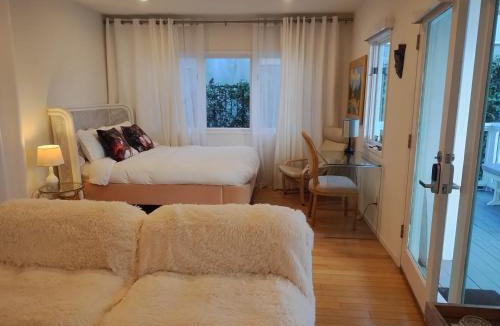 Venice Canals Apartment | Venice Canals & Beach Guest House