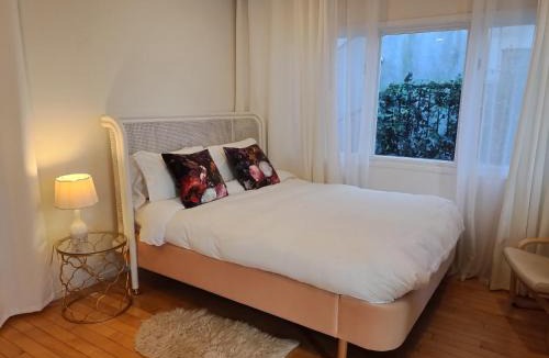 Venice Canals Apartment | Venice Canals & Beach Guest House