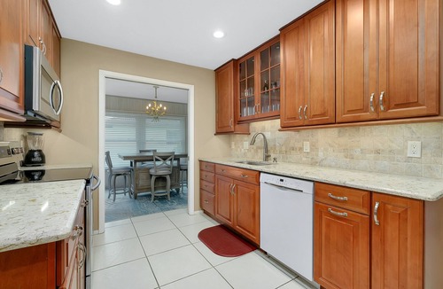 Venice Gardens Villa | Venice's most hidden vacation gem!