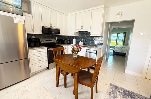 Golden Beach Apartment | Venice Villas Luxury Beachfront – Steps to Sand
