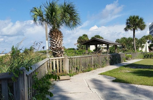 Golden Beach Apartment | Venice Villas * Unit #45