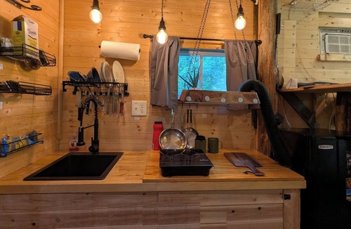 Catskill Cabin | Venster Tiny House- Your window to wilderness