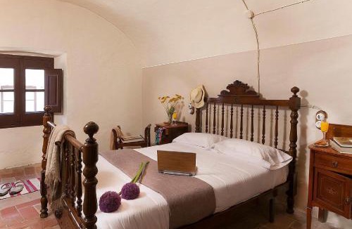 Ventallo Apartment | VentallóLEscala. WiFi. Rooftop w stunning views