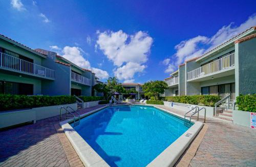 Boca Raton Hotel | Ventura at Boca Raton
