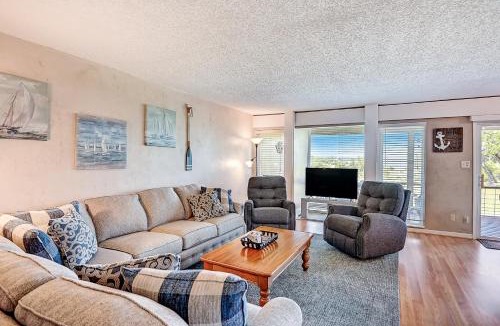 Point Venture House | Venture in Adventures