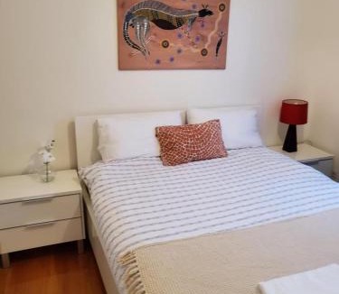 Hillside House | Venus Place 1