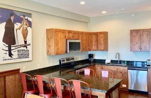 Lake Placid House | Veranda 5 Bedroom Unit 2