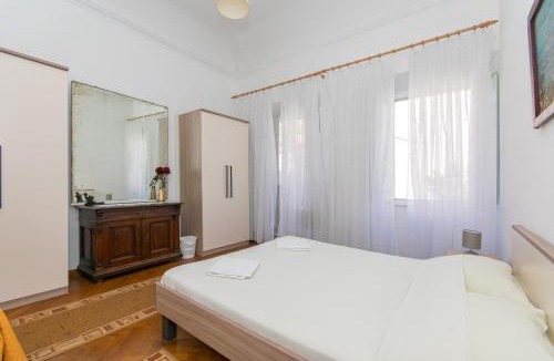 Pile House | Veranda Rooms