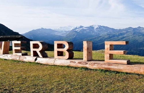 Verbier Apartment | VERBIER LUXURY JUST OFF PLACE CENTRALE