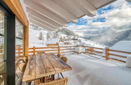 Levron Ski Chalet | Verbier Village Levron 3br chalet large terrace facing south