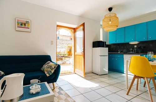 Congenies Apartment | Vermeillade, Location Adult Only between Montpellier and Nîmes