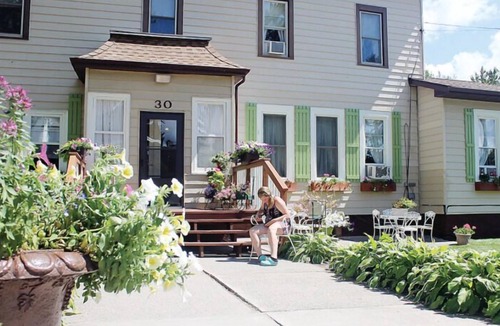 Soudan Bed & Breakfast | Vermilion Park Inn