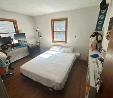 Springfield Apartment | Vermont Ski and Stay