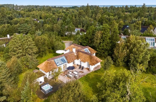 Slette Strand House | "Verner" - 900m from the sea by Interhome