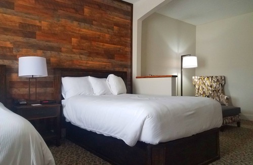 Vernon Hotel | Vernon Downs Casino and Hotel