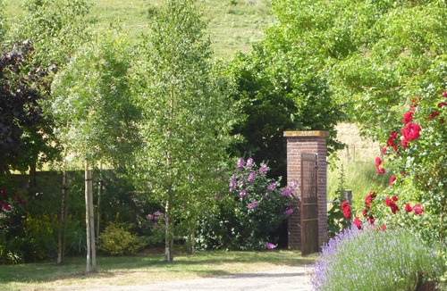 Vernon House | Vernon-Giverny: Restored farmhouse in a listed valley. Absolute calm!