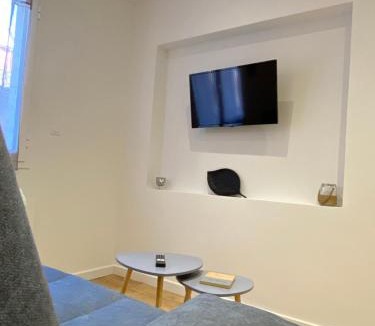 Vernon Apartment | Vernon, Le Donalice