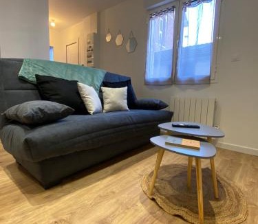 Vernon Apartment | Vernon, Le Donalice