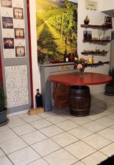 Le Puy-Notre-Dame Apartment | Verrecheznous-lepuy