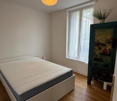 Le Chesnay Apartment | Versailles, 4-person ground-floor apartment
