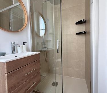 Le Chesnay Apartment | Versailles, 4-person ground-floor apartment