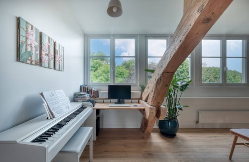 Notre-Dame Apartment | Versailles Family Robinson, central, calm & green