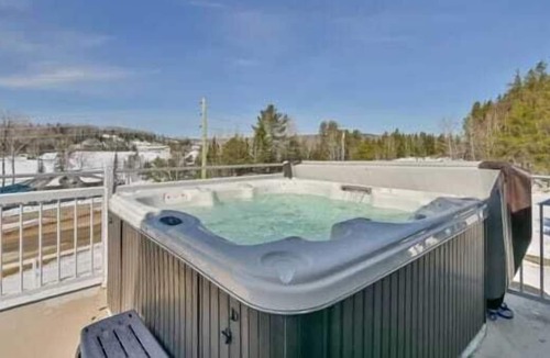 Notre-Dame-de-la-Merci Ski Chalet | Versant Val St-Côme S