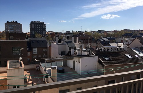 Canillas Condo | Very bright duplex with balcony and views