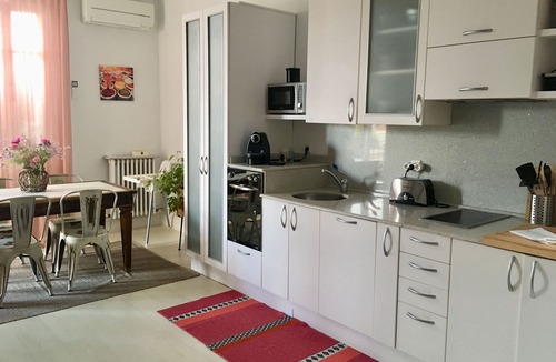 Bilbao City Centre Condo | Very central apartment in Bilbao a few meters from Gran Vía, E-BI-752.