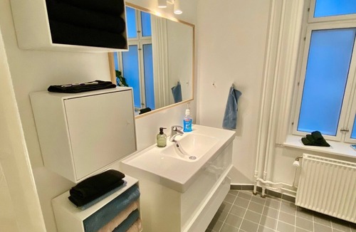 Copenhagen City Centre Condo | Very Central Location. Home away from home. Cosy large city center apartment