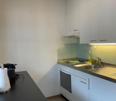 Hochschulen Apartment | Very central studio - Art 3