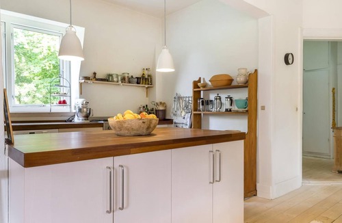 Charlottenlund Condo | Very charming, clean and well functioning big appartment with big balcony