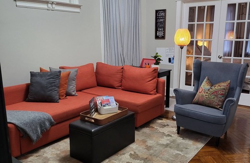 Jersey City House | Very Clean and Comfortable 3 Bedroom - Near Everything.