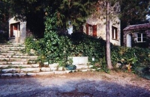 Vallon-Pont-d'Arc House | Very comfortable vacation home in a 3000 m2 park VALLON PONT D'ARC