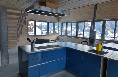 Grimentz Apartment | Very comfortable flat on 2 levels for 6 to 8 people, living room, kitchen area with dishwasher, 2 do