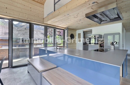 Grimentz Apartment | Very comfortable flat on 2 levels for 6 to 8 people, living room, kitchen area with dishwasher, 2 do