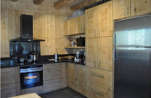 Superbolquere Ski Chalet | Very large upmarket chalet Font-Romeu